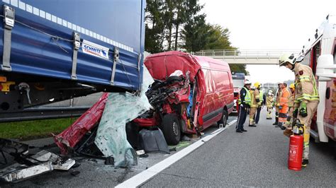 lkw unfall a12 heute